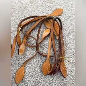 - Louis Vuitton never full straps B46